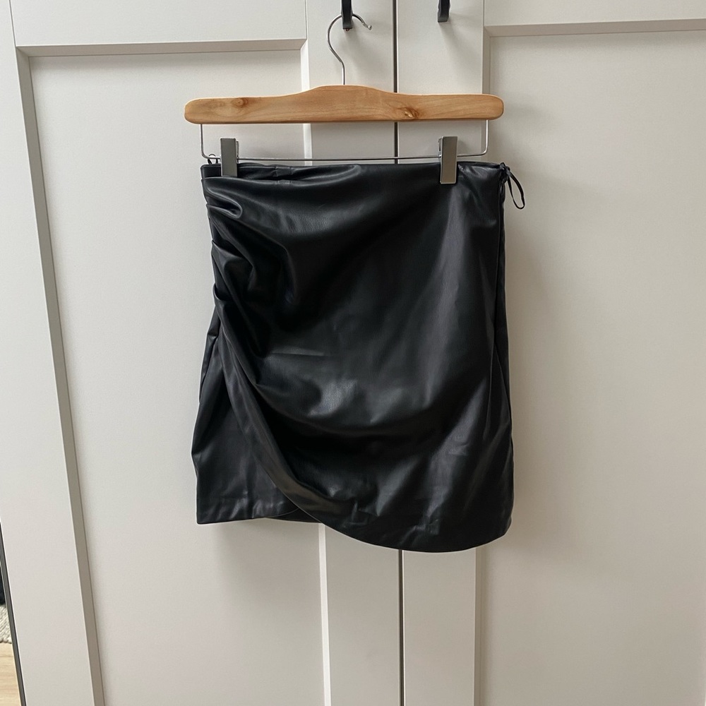 Zara mini skirt